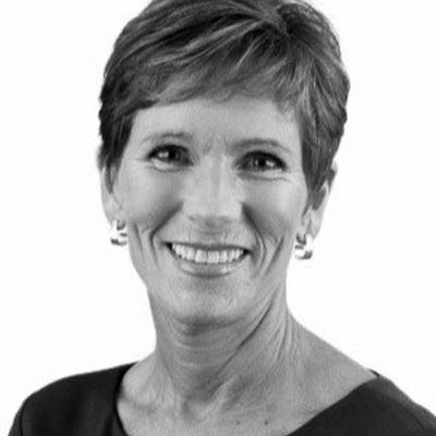 Sue Paish_400x400px_blk